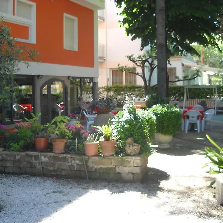 Hotel Edelweiss