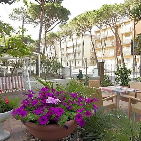 Edelweiss Hotel