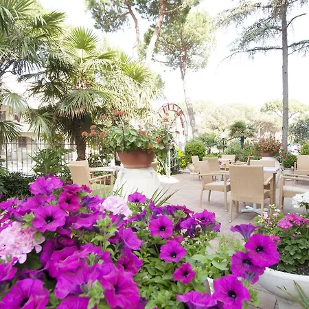 Edelweiss Hotel
