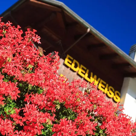 Edelweiss Szálloda *